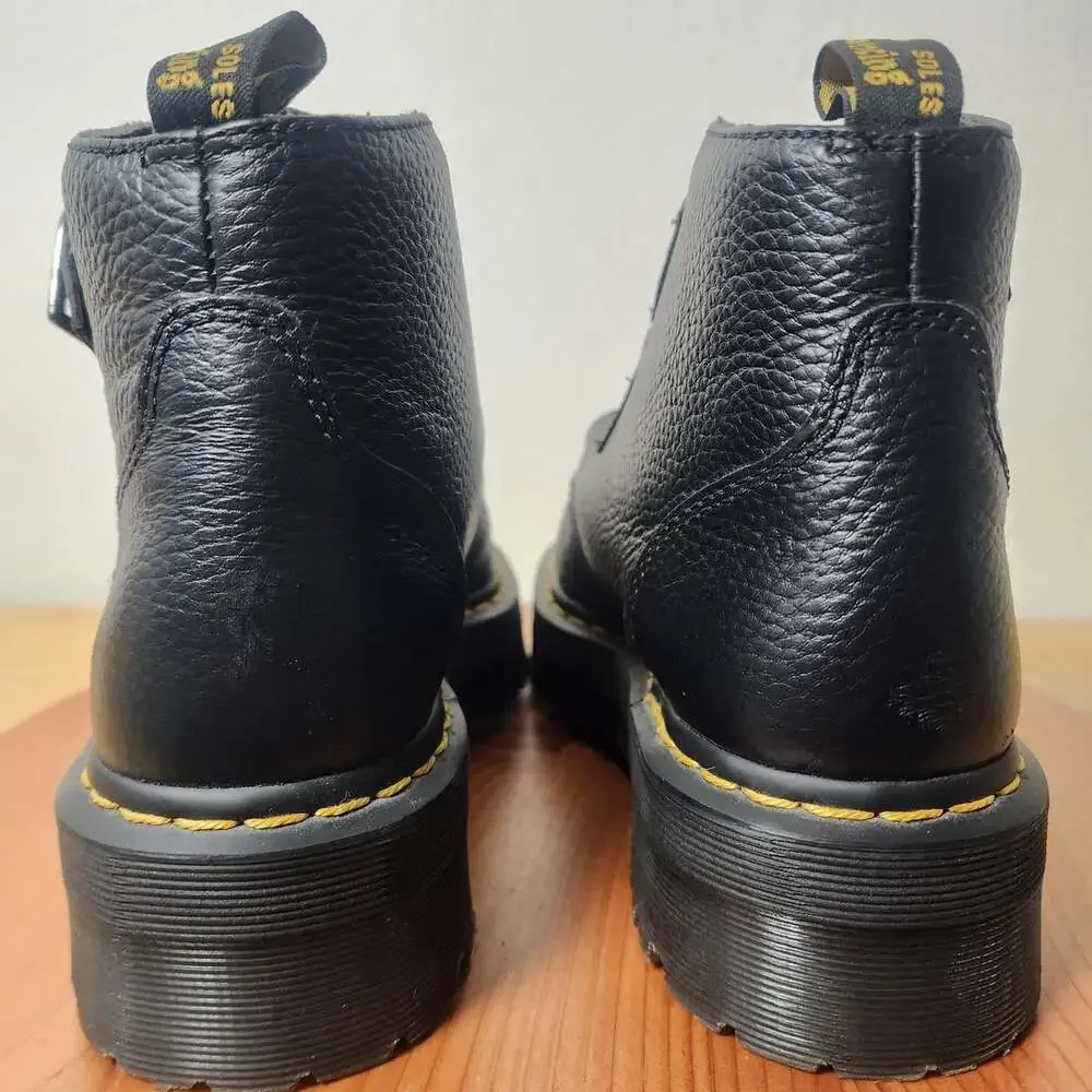 Dr. Martens Devon Heart Platform Boots Womens Size 11 Black Leather Ankle